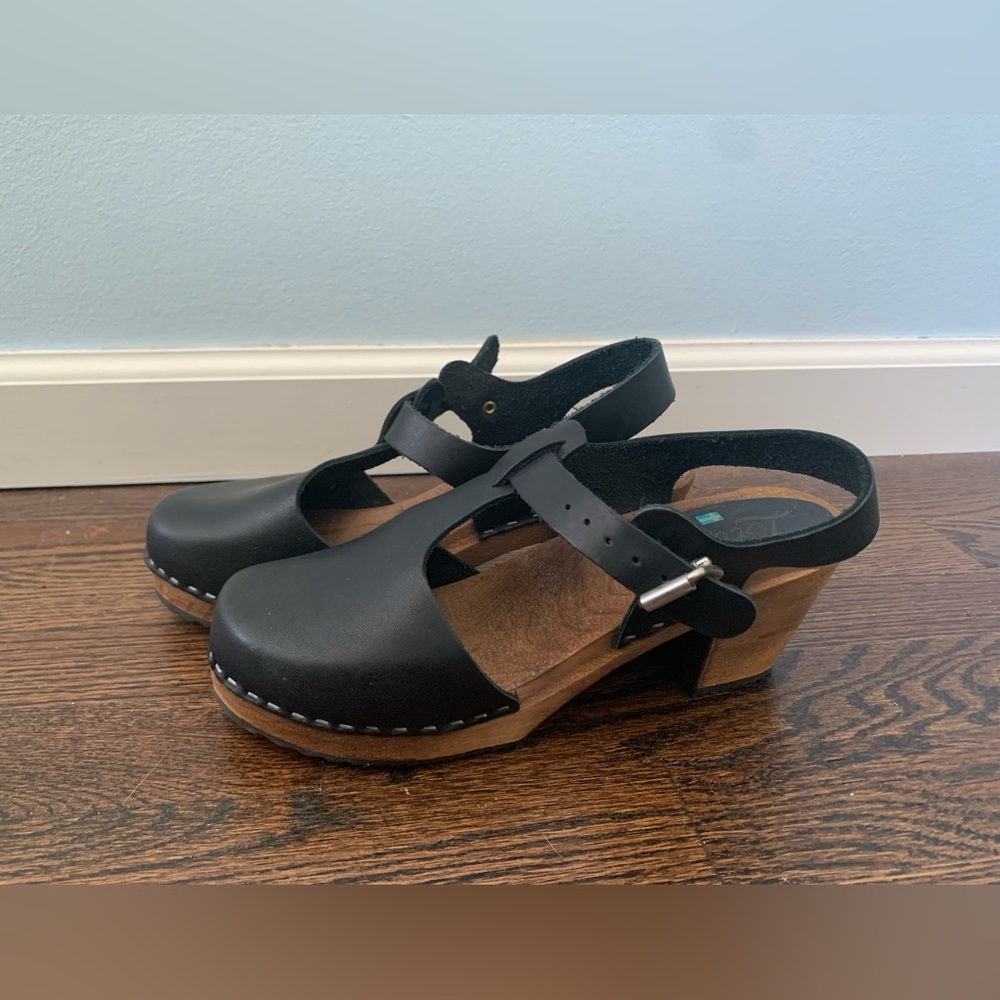 Lotta from Stockholm NWOT Highwood T-Bar Clogs Black on Brown Base Size 40
